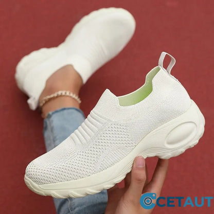 Lässige atmungsaktive Sportschuhe aus Mesh cetaut