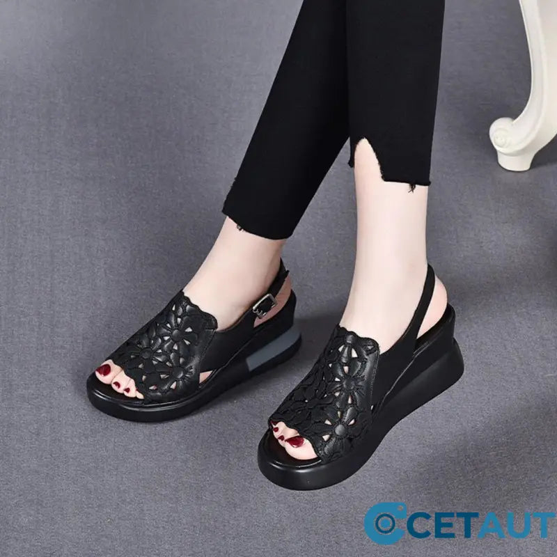 Elegante Keilabsätze mit Blumen-Detail – Bequem den ganzen Tag! 👟🌺 cetaut