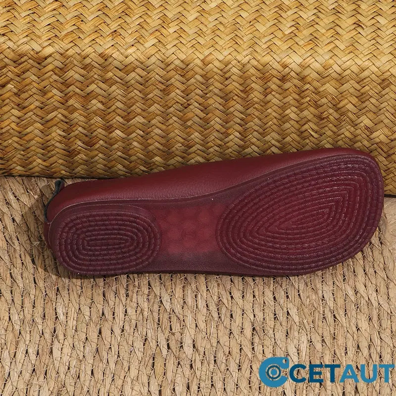 ✨ Frauen neue weiche synthetische Leder flache Schuhe cetaut