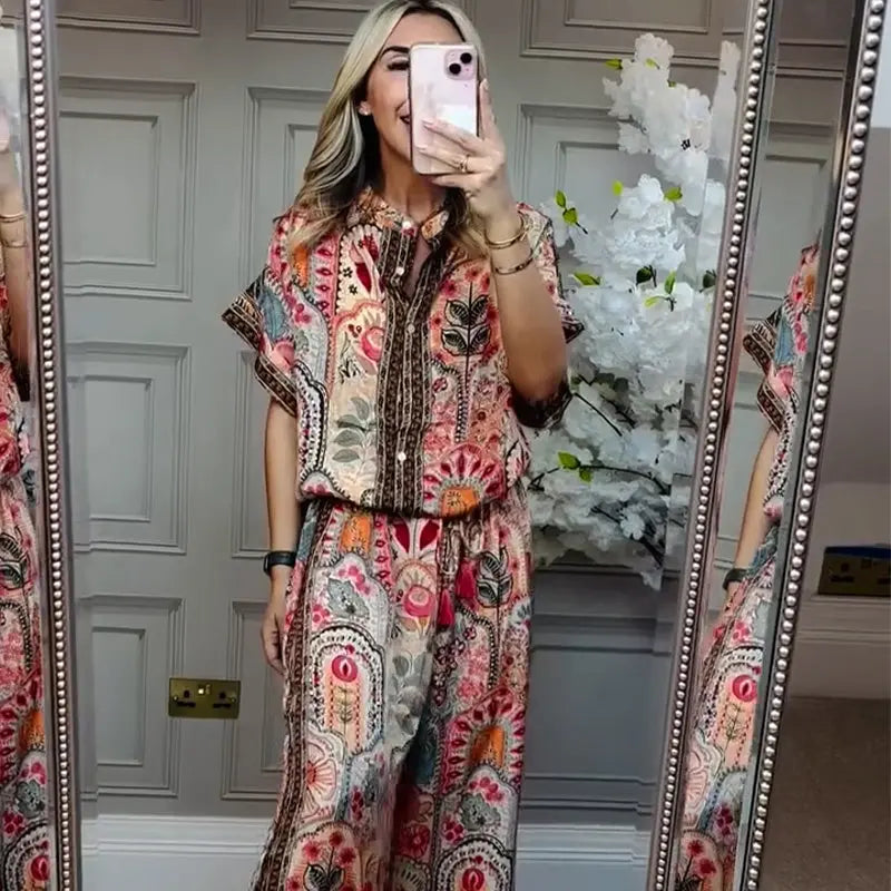 🎉💃Damen-Zweiteiler aus atmungsaktivem Stretchstoff | Knopfleisten-Crop-Top + High-Waist-Weithose | Elegantes Print-Design für Büro & Freizeit | Größen S-5XL cetaut