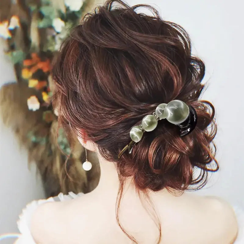 Elegante Haarklammer für Rückenfrisuren cetaut