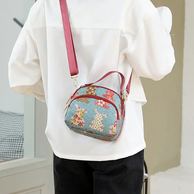 Cute & Stylish Multi-Compartment Printed Bag cetaut