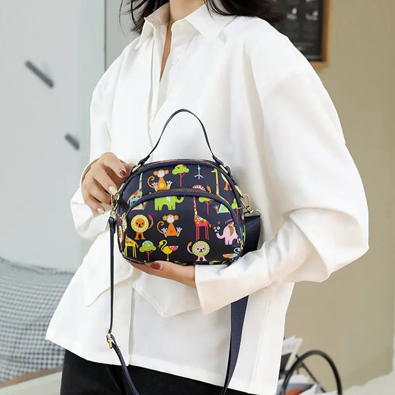 Cute & Stylish Multi-Compartment Printed Bag cetaut